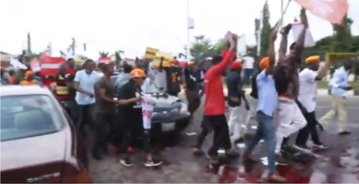 Police attack EndSARS protesters in Abuja